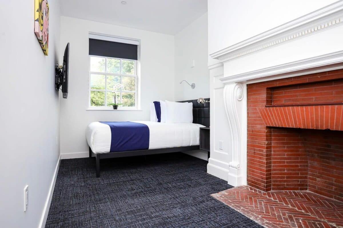 Stylish Hotel Room In Boston'S Fenway - Unit #107 Buitenkant foto